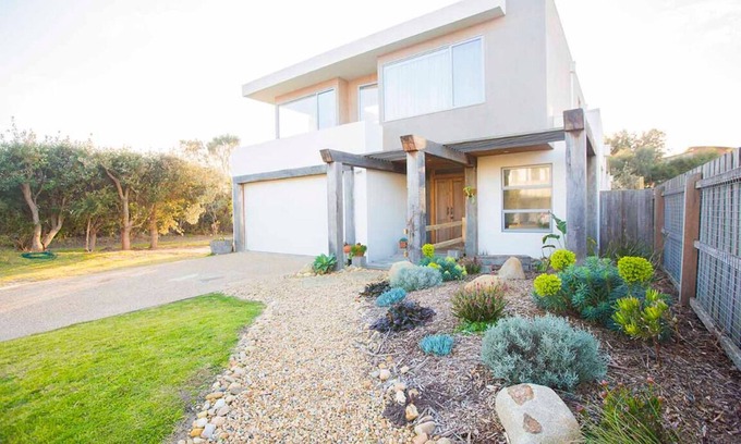 Cape Woolamai Casa | Moderno lujo a tan solo 100 metros de la playa.