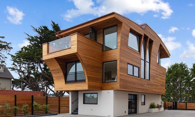 El Granada Casa | Modern Luxury Ocean Front Home