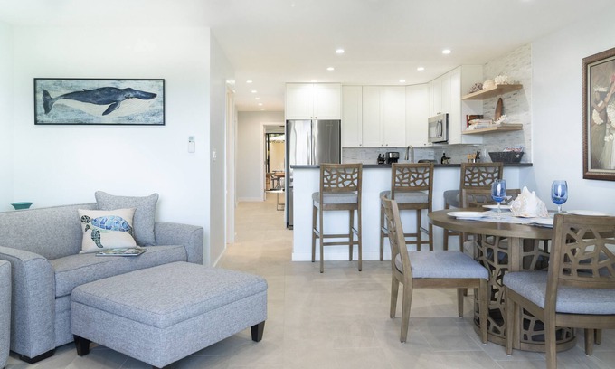 Grahams Island State Park Condominio | Remodelación de lujo moderna - Vista al mar - MK J114