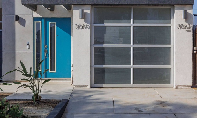 Logan Heights Casa | Modern Luxury Traveler's Home SD