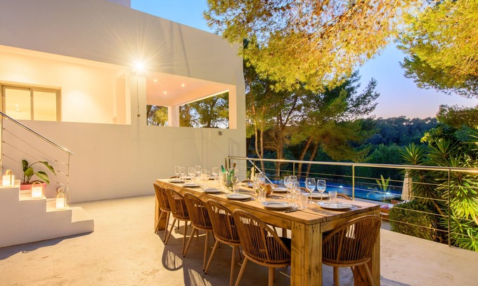 Sant Agusti des Vedra Villa | Moderna villa de lujo, vistas al mar - 15 min a Cala Jondal/Blue Marlin/Es Torrent. Salinas a 20 min