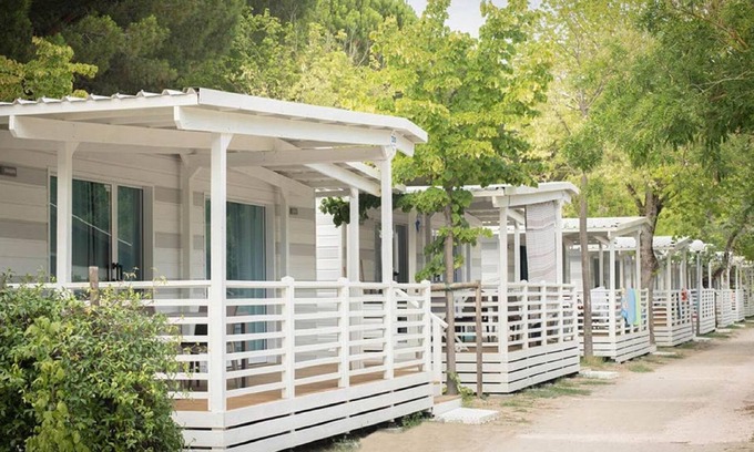 Zadina Pineta Cabaña | Chalet independiente moderno con terraza cerca de la playa