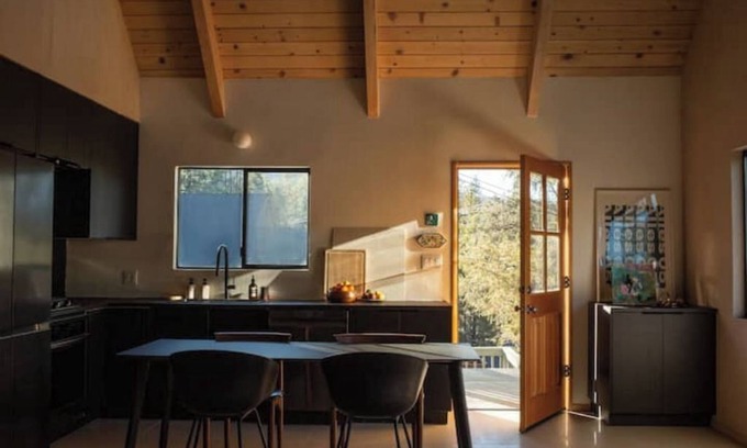 Pine Mountain Club Cabina | Modern Mountain Forest Cabin