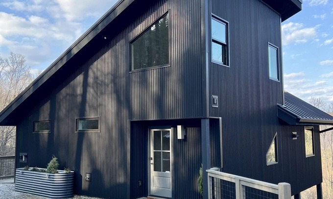 Scaly Mountain Cabina | Modern Mountain Getaway Near Highlands, NC