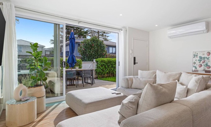 Greenlane - Ellerslie Casa | Modern Mt Wellington Home