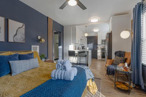 National City Casa | Modern National City Studio