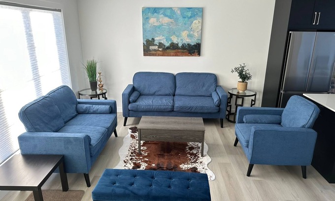 Red Deer Casa | Modern new townhouse