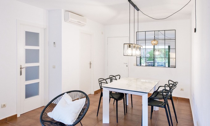 L Almadrava Condominio | Moderno Oasis junto al mar. Lujosa urb con piscina