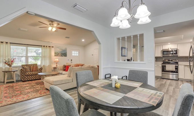 Ocala Casa | Modern Ocala Oasis w/ Fire Pit + Gas Grill!