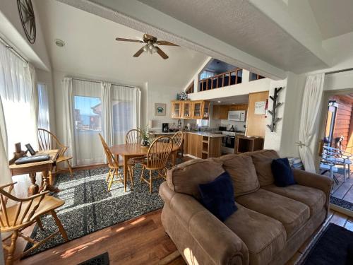 Smith River Casa | Modern Ocean Cabin 27 Stylish Kitchen & Jacuzzi