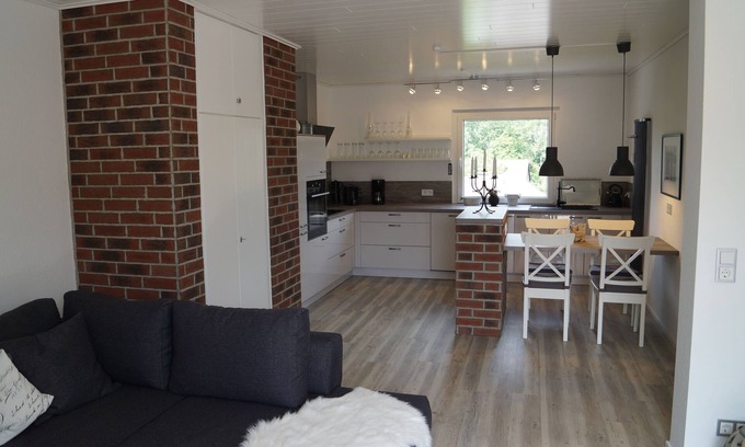 Bad Harzburg Apartamento | Moderno ático con terraza y vistas a la montaña de Harz
