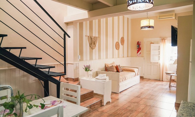 Salta Apartamento | Modern PH in Central Location by BT Homes
