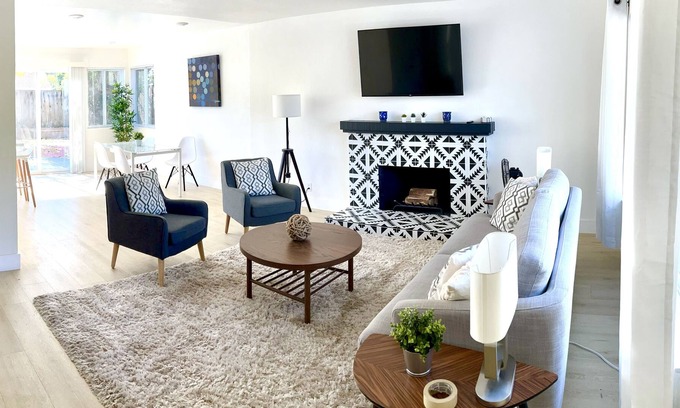 Edenvale Casa | Modern place with 3 bedrooms & 2 bathrooms