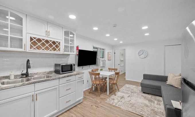 Bakerstown Apartamento | Modern & Quiet 1 Bdr Apt in Gibsonia/Pittsburgh