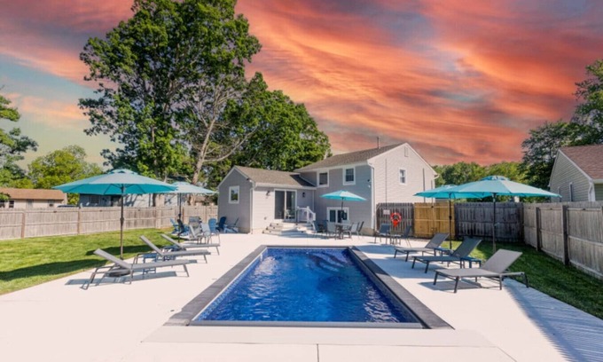 Lower Township Casa | Modern Renovated Retreat w/Pool in North Cape May