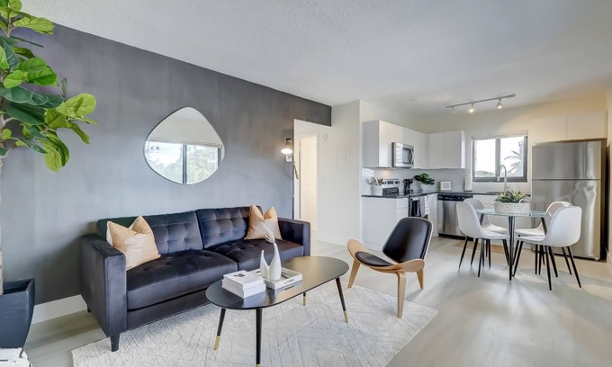 Coral Ridge Isles Apartamento | Modern & Rlx space for 6 ppl