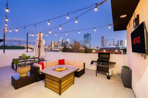 Pico-Union Casa | Modern Rooftop Villa