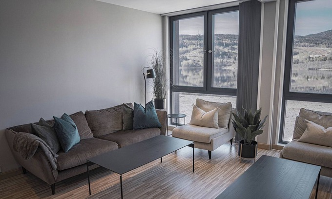 Notodden Otro | Modern Room in the heart of Telemark
