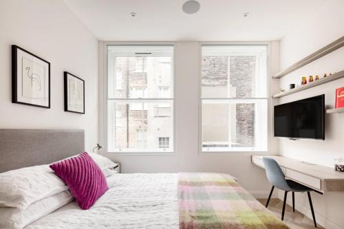 London City Centre Casa | Modern Rooms at Charing Cross