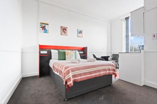 Dudley Apartamento | Modern Self-Contained Studio in Dudley with Parking