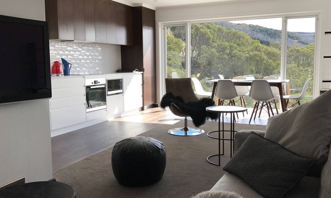 Falls Creek Apartamento | Esquí moderno en ski out