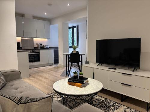 Barnt Green Apartamento | Modern Solihull Studio Apartment with Free Parking & Kitchen