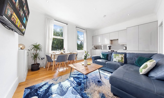 Mortlake Apartamento | Modern Spacious 2-bedroom apartment near Richmond Park and River Thames