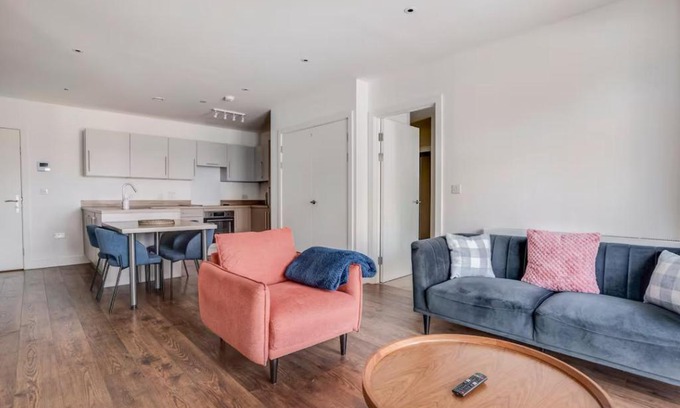 Gascoigne Apartamento | Modern, Spacious 2bed, 2bath apartment in Barking