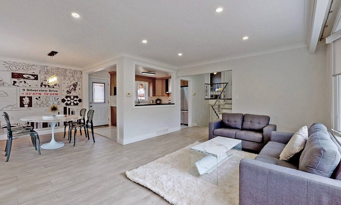 Newtonbrook Casa | Modern & Spacious 3BR Home