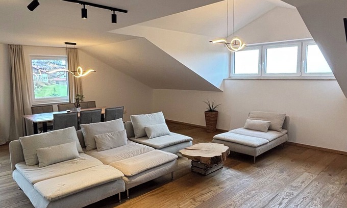 Waffenbrunn Apartamento | Modern, spacious apartment in Scandi style, ideal for several people