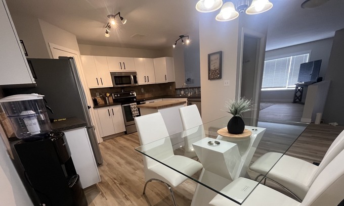 Red Deer Casa | Modern spacious suite, south end, pet friendly!