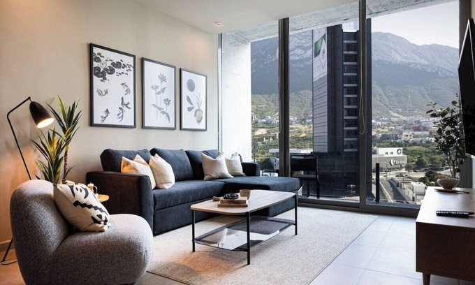 Monterrey Apartamento | Modern Stay w/ Pool, Balcony & Mountain Views