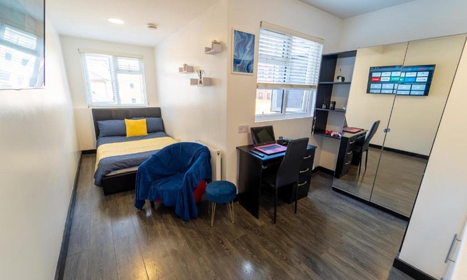 Selly Oak Apartamento | Modern Studio 10 mins on train to City!