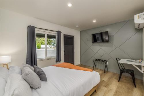 Coeur d'Alene Apartamento | Modern Studio #11 - Food Trucks & Mins to CDA Lake