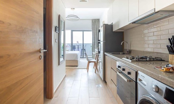 Jebel Ali Apartamento | Modern Studio near UAE Exchange Metro Station!