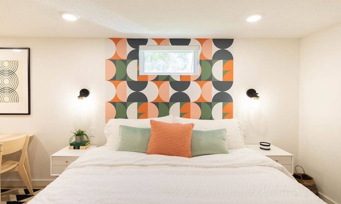Ballard Condominio | Modern Studio Retreat in Sunset Hill, Ballard!
