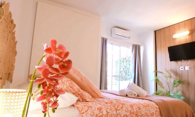 Benalmadena Costa Apartamento | Modern Studio Sea Views in Benalmádena - Available for weekly or monthly rentals