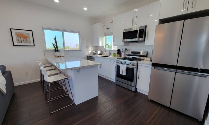 Serra Mesa Casa | Modern & Stylish Guest House in SD