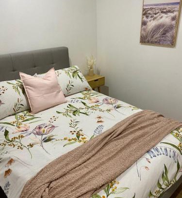 Craigie Apartamento | Modern Stylish House in Craigie
