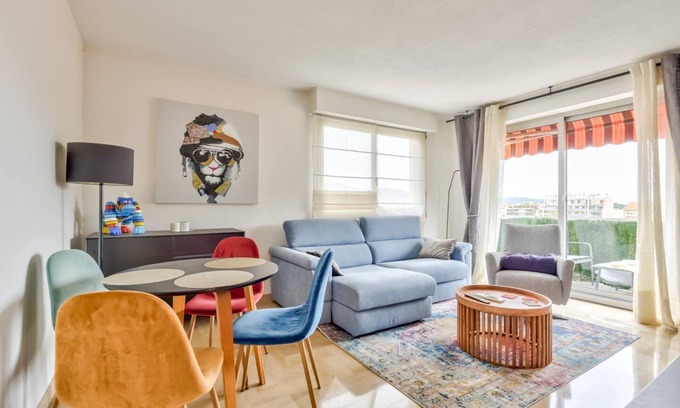 Saint-Sylvestre Apartamento | Modern T2 with balcony overlooking the city in Haut Nice