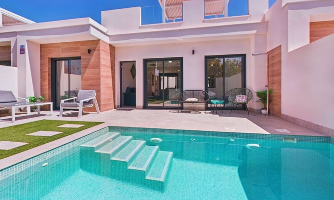 San Javier Villa | Modern Three-Bedroom Villa in Dolores de Pacheco