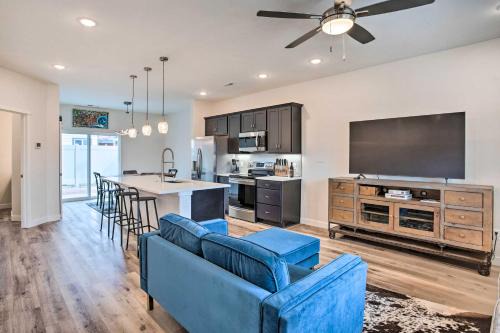 Grand Junction Casa | Modern Townhome about 3 Mi to Dtwn Grand Junction