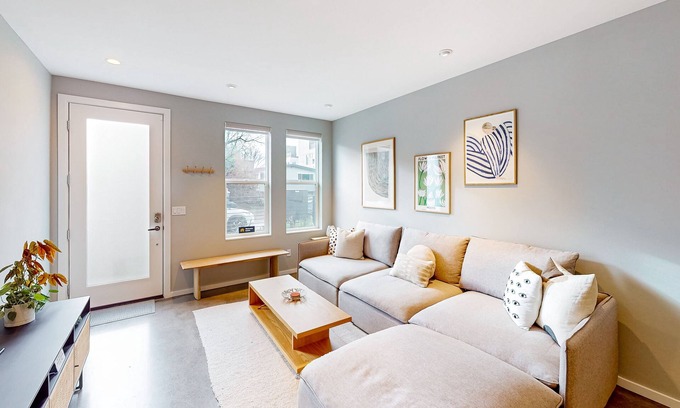 Ballard Casa | Modern townhome with private roof deck, balcony, & W/D - walk to bars/dining