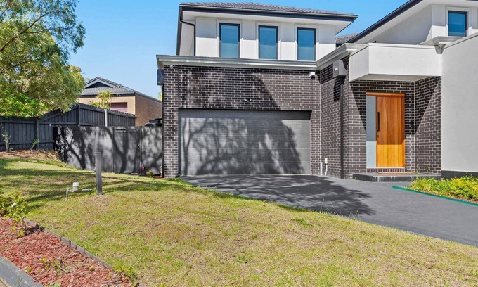 Doncaster East Casa | Modern Townhouse in Doncaster near Westfield