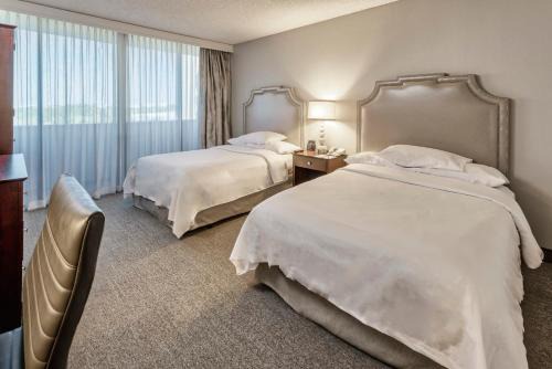 Boca Raton Apartamento | Modern Two-Room Suite with Gym and Pool