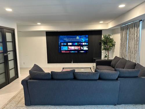 Powderhorn Casa | Modern Urban Oasis Gem Near Everything