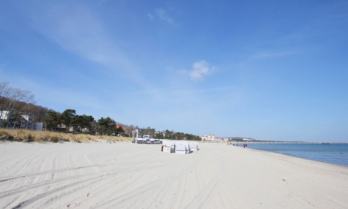Prora Apartamento | Modern vacation apartment close to the beach with terrace - Ostsee Resort Prora FeWo 05