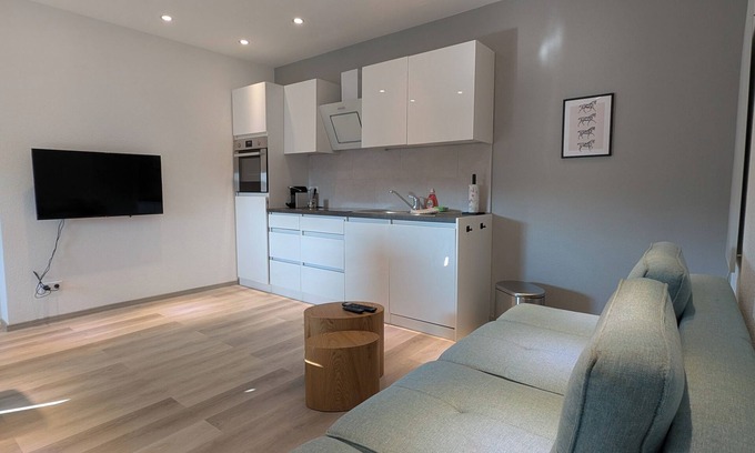 Babenhausen Condominio | Modern vacation apartment on the horse farm 4-6 persons *W LAN, Smart TV*