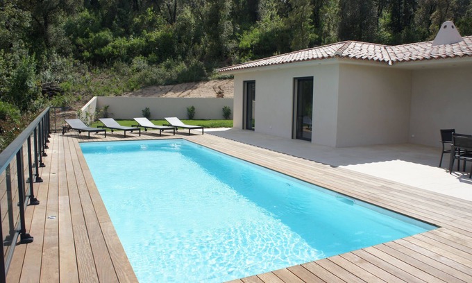 Pinarellu Villa | **** Vistas Villa moderna piscina climatizada, muy bien situado, al mar y montaña