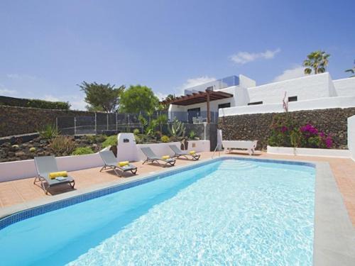 Los Mojones Villa | Modern Villa In Los Mojones 4 Bedrooms Large Heated Pool Villa Mojones Puerto Del Carmen